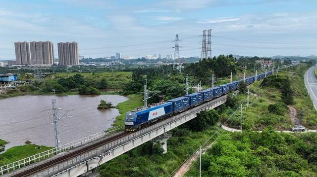  要素配置非“死水”：深度解析重庆改革的底层逻辑与破局路径 新闻