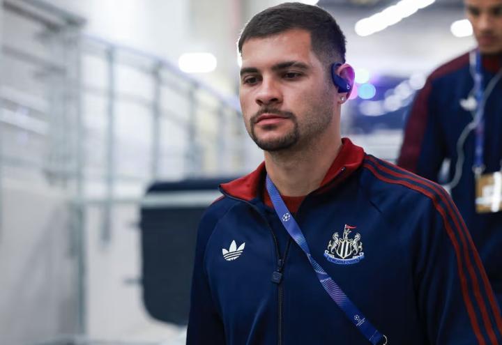  腮腺炎危机背后的真相：揭秘职业运动员为何频频遭遇“意外停赛” 体育新闻