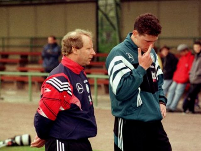  肖恩·邓迪：德甲银靴背后的战术困局与职业选择盲区 体育新闻