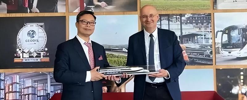  【技术解码】越南高铁选西门子的底层逻辑：贷款期限比技术更值钱 新闻